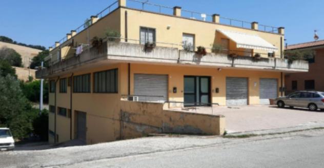 negozio in vendita a Porto San Giorgio