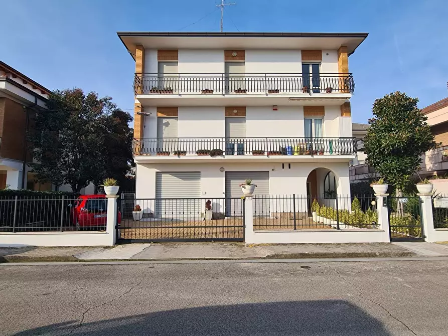 casa indipendente in vendita a Porto San Giorgio