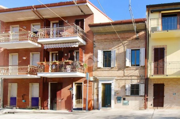 casa indipendente in vendita a Porto San Giorgio