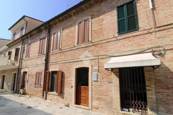 casa indipendente in vendita a Porto San Giorgio