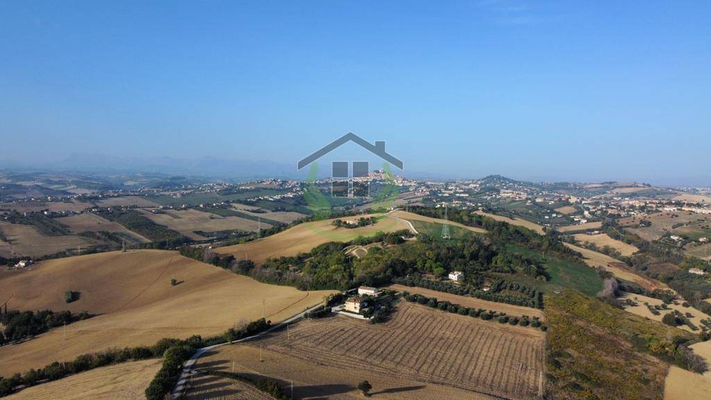 casa indipendente in vendita a Porto San Giorgio
