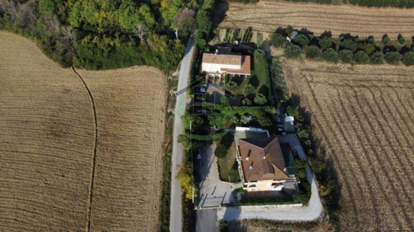 casa indipendente in vendita a Porto San Giorgio