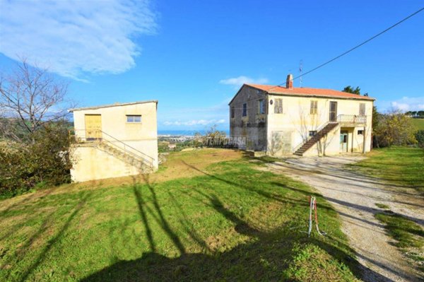casa indipendente in vendita a Porto San Giorgio