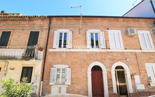 casa indipendente in vendita a Porto San Giorgio