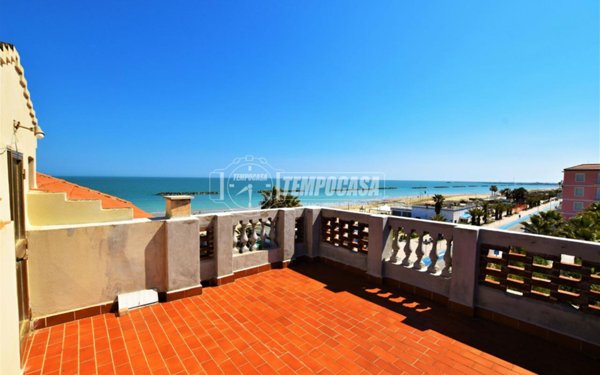 casa indipendente in vendita a Porto San Giorgio