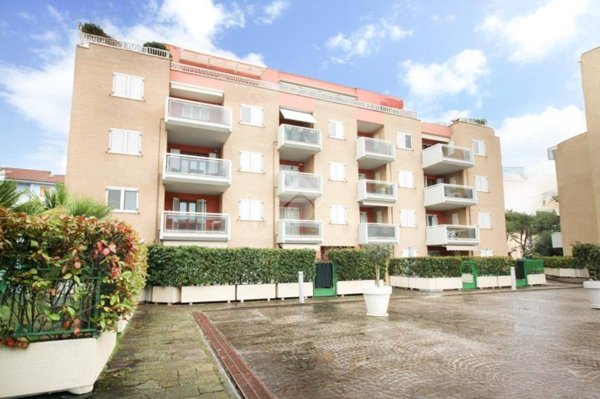 locale di sgombero in vendita a Porto San Giorgio