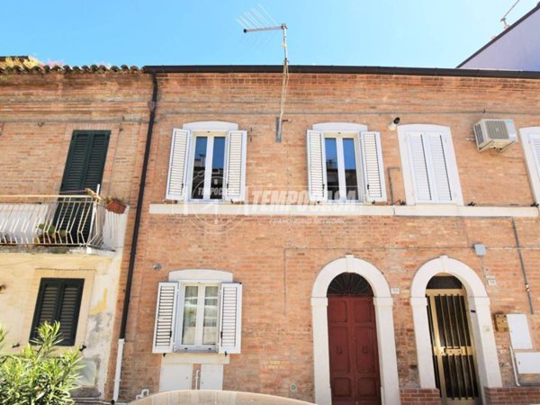 casa indipendente in vendita a Porto San Giorgio