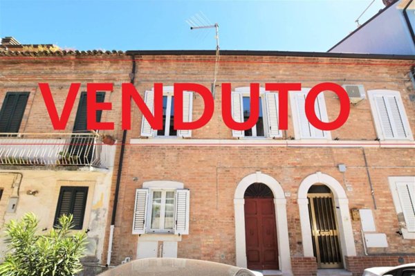 casa indipendente in vendita a Porto San Giorgio