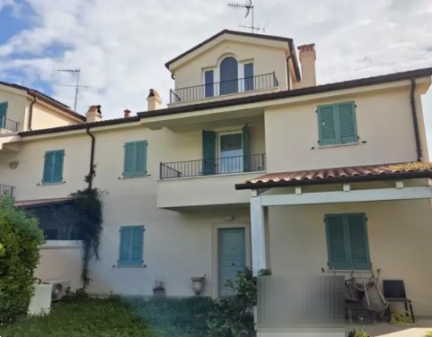 casa indipendente in vendita a Porto San Giorgio