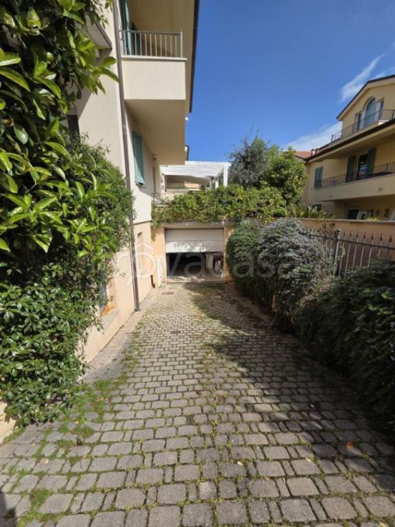 casa indipendente in vendita a Porto San Giorgio