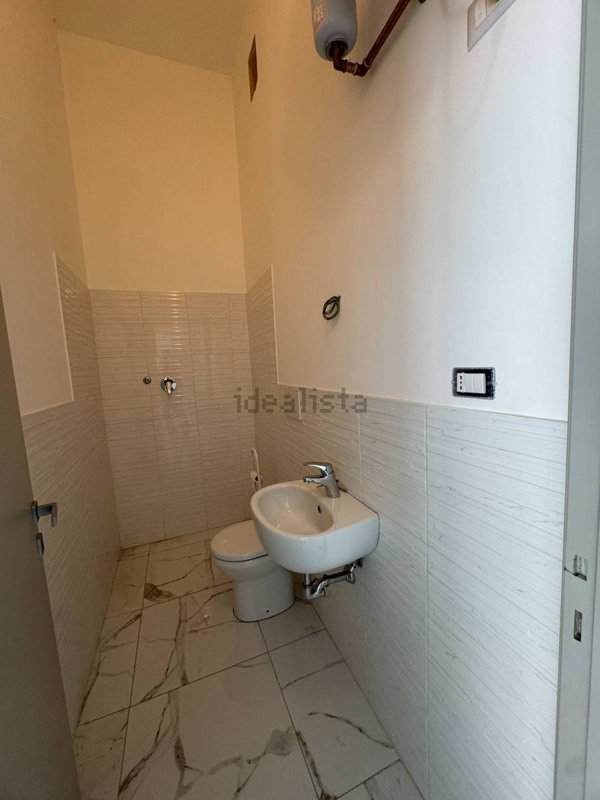 ufficio in vendita a Porto San Giorgio