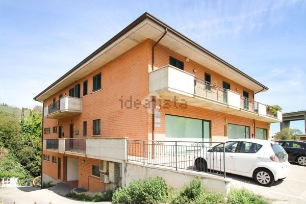 casa semindipendente in vendita a Porto San Giorgio