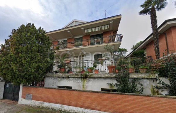 casa indipendente in vendita a Porto San Giorgio