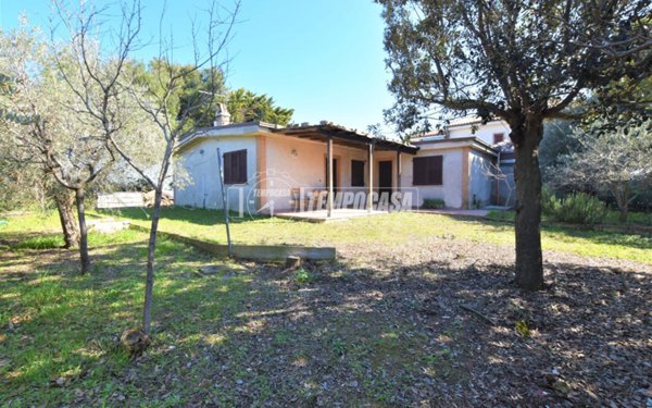 casa indipendente in vendita a Porto San Giorgio