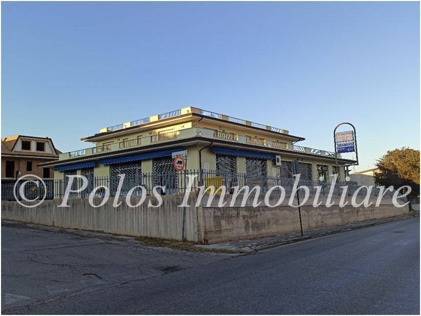 ufficio in vendita a Porto San Giorgio