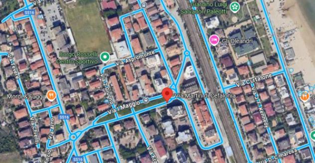 pentavano in vendita a Porto San Giorgio