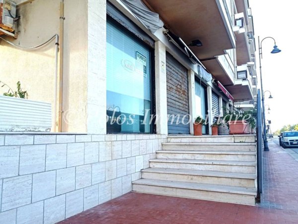 negozio in vendita a Porto San Giorgio