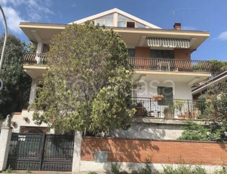 casa indipendente in vendita a Porto San Giorgio