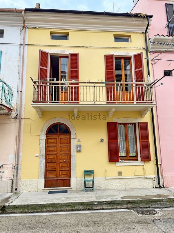 casa indipendente in vendita a Porto San Giorgio
