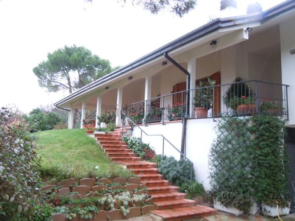 casa indipendente in vendita a Porto San Giorgio