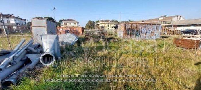 negozio in vendita a Porto San Giorgio