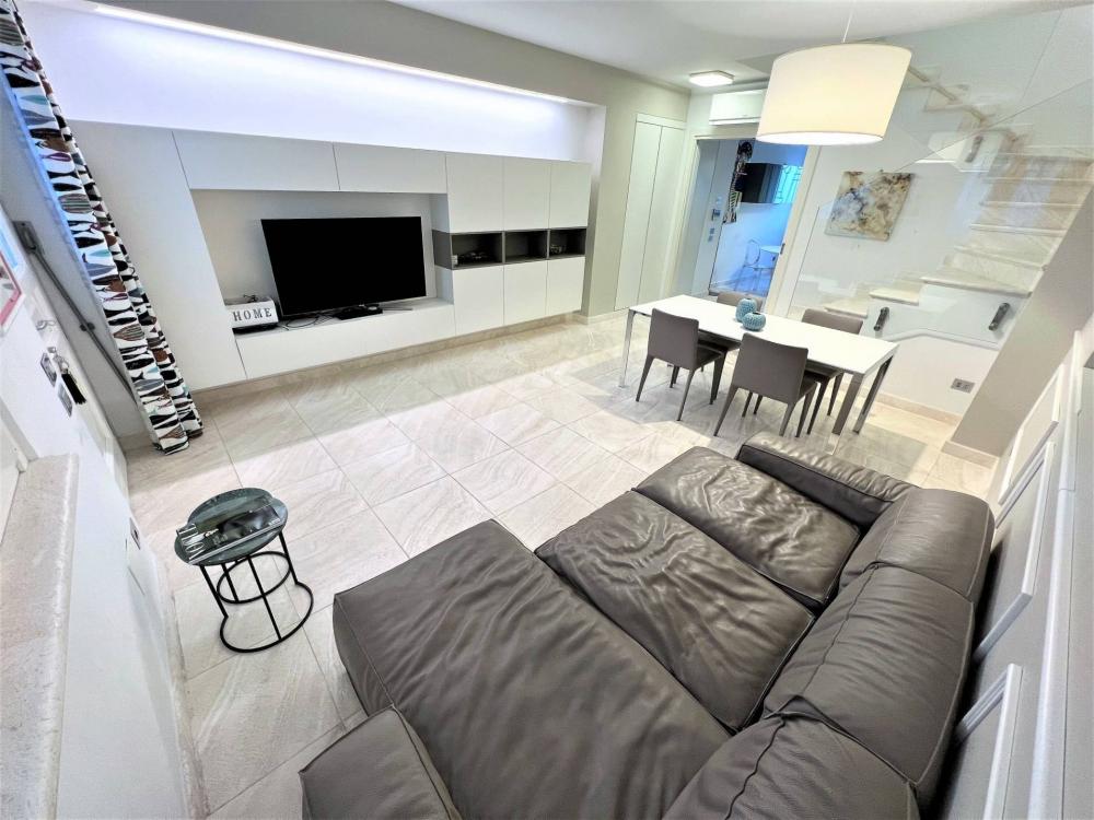 casa indipendente in vendita a Porto San Giorgio