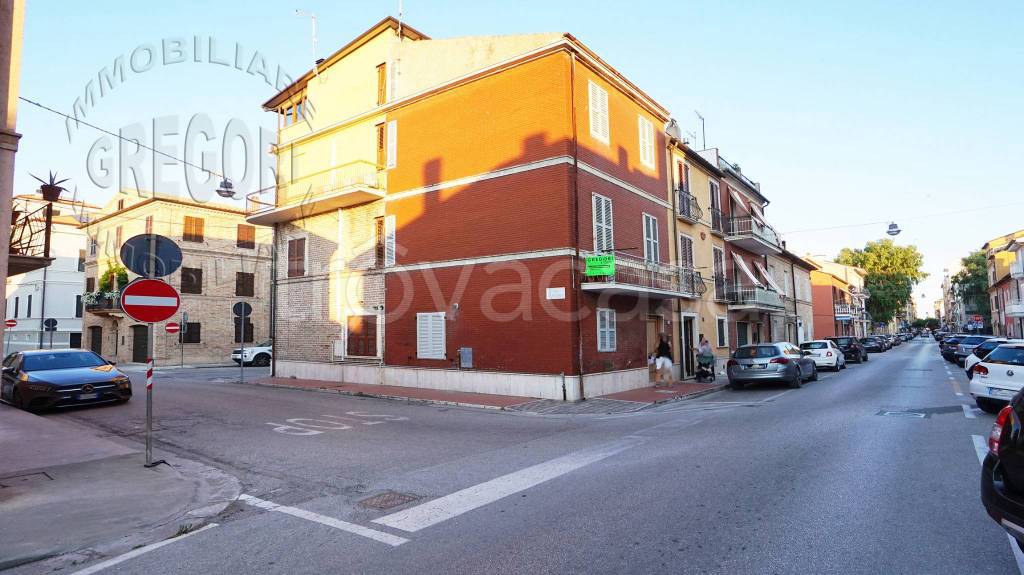 casa indipendente in vendita a Porto San Giorgio