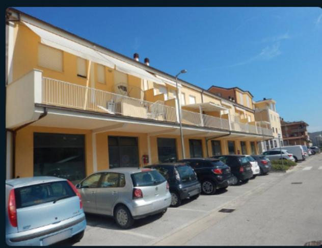 pentavano in vendita a Porto San Giorgio