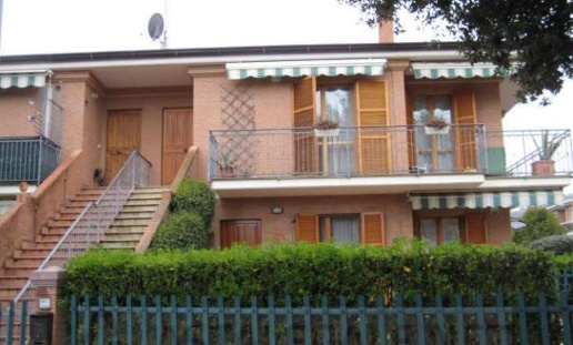 casa indipendente in vendita a Porto San Giorgio