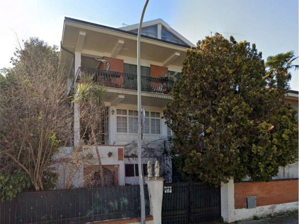 casa indipendente in vendita a Porto San Giorgio