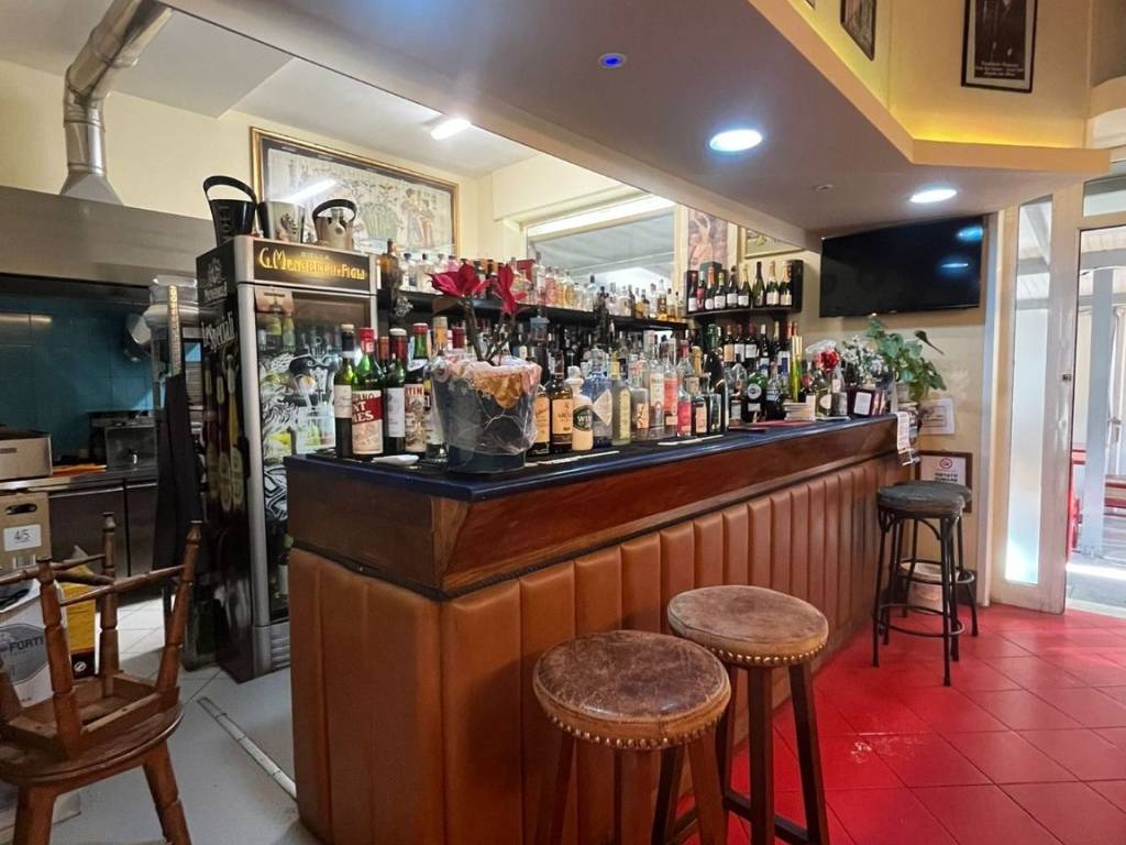 negozio in vendita a Porto San Giorgio