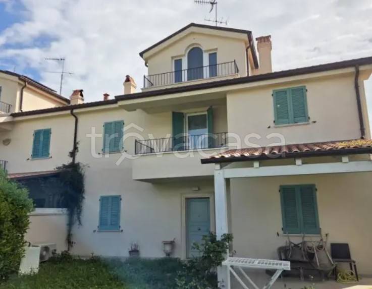 casa indipendente in vendita a Porto San Giorgio