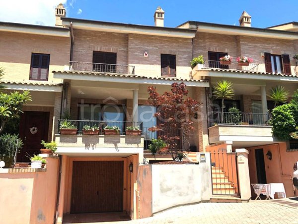 casa indipendente in vendita a Porto San Giorgio