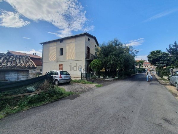 casa indipendente in vendita a Porto San Giorgio