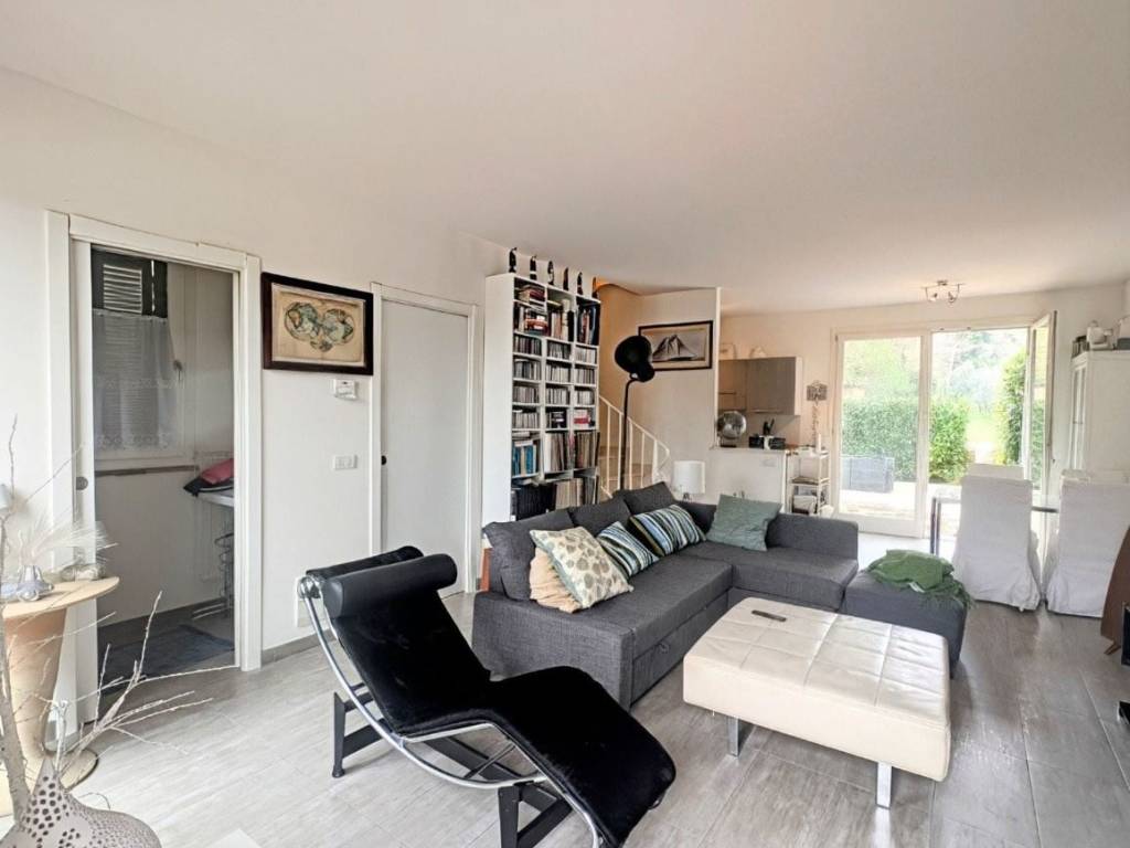 casa indipendente in vendita a Porto San Giorgio