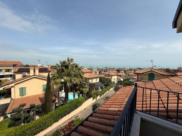 casa indipendente in vendita a Porto San Giorgio