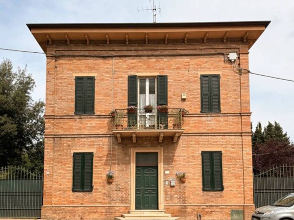 casa indipendente in vendita a Porto San Giorgio