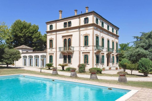 villa in vendita a Porto San Giorgio