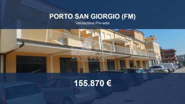 locale commerciale in vendita a Porto San Giorgio