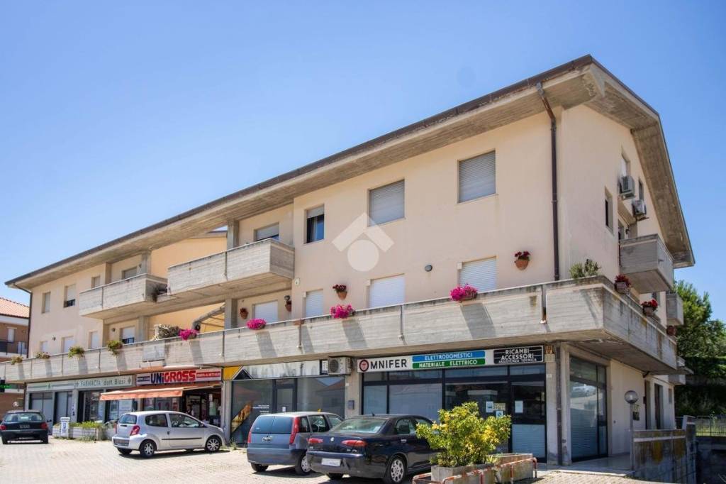 casa indipendente in vendita a Porto San Giorgio