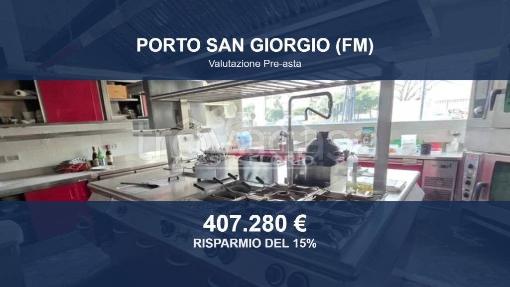 locale commerciale in vendita a Porto San Giorgio