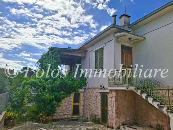 casa indipendente in vendita a Porto San Giorgio