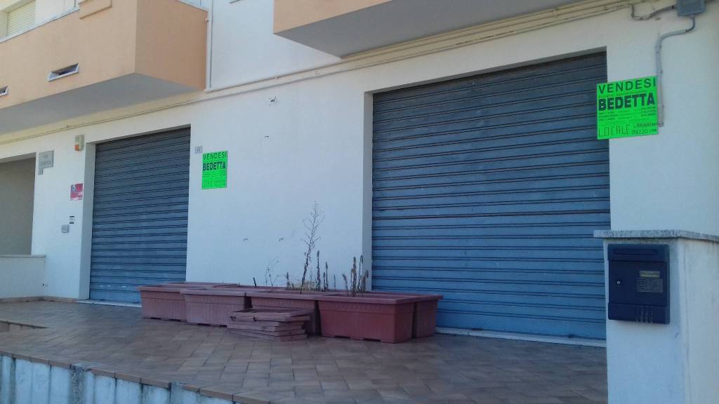 locale commerciale in vendita a Porto Sant'Elpidio