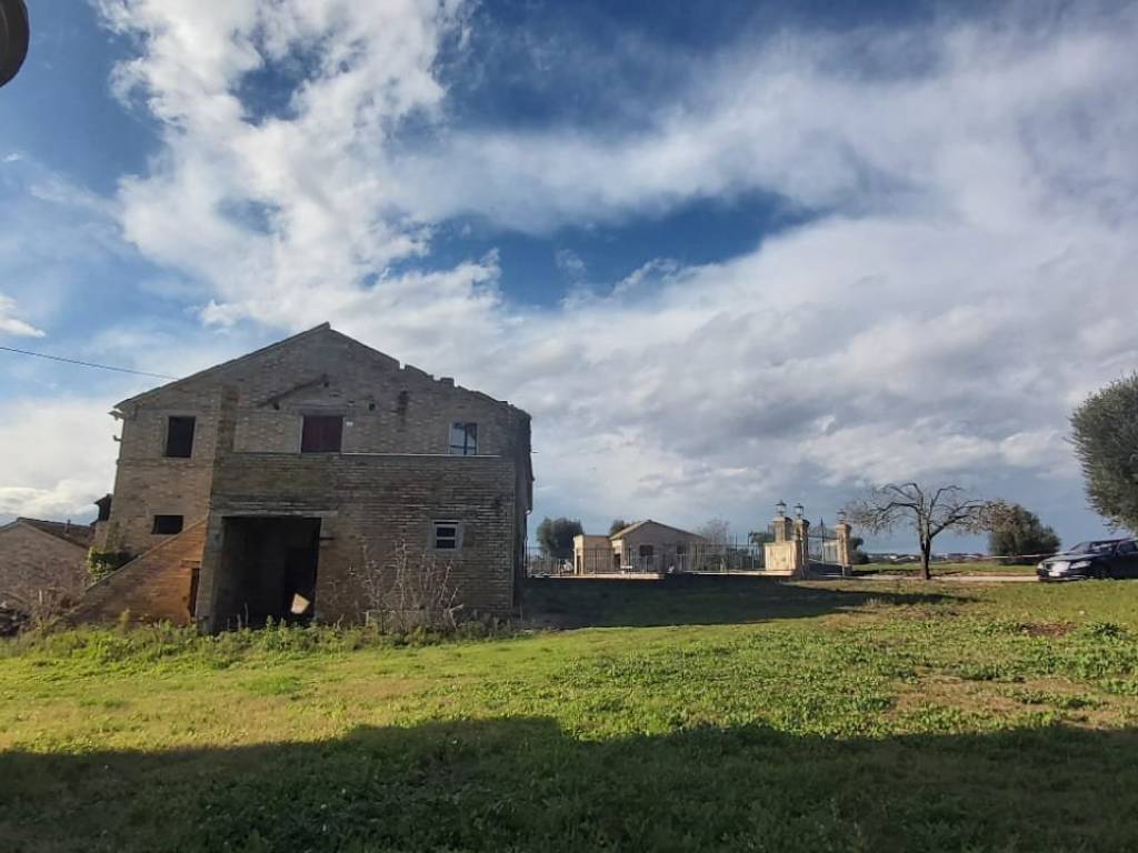 casa indipendente in vendita a Porto Sant'Elpidio