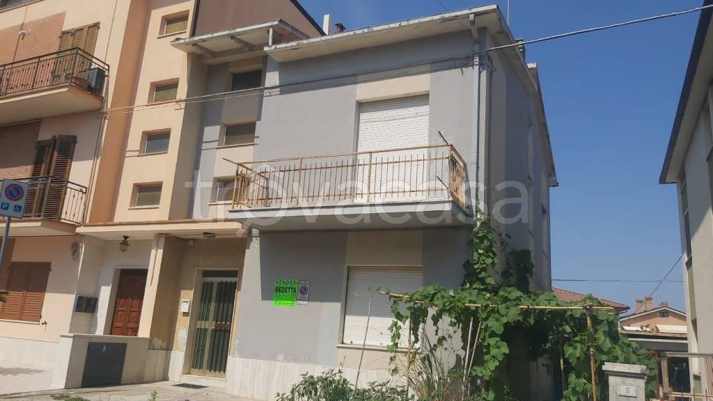 casa indipendente in vendita a Porto Sant'Elpidio