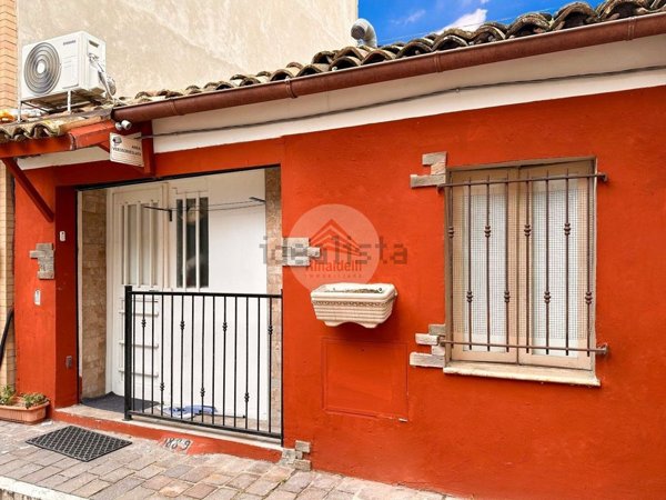 casa indipendente in vendita a Porto Sant'Elpidio