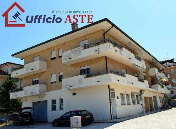 negozio in vendita a Porto Sant'Elpidio