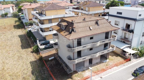 casa indipendente in vendita a Porto Sant'Elpidio