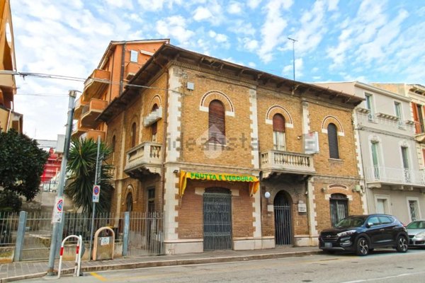 casa indipendente in vendita a Porto Sant'Elpidio