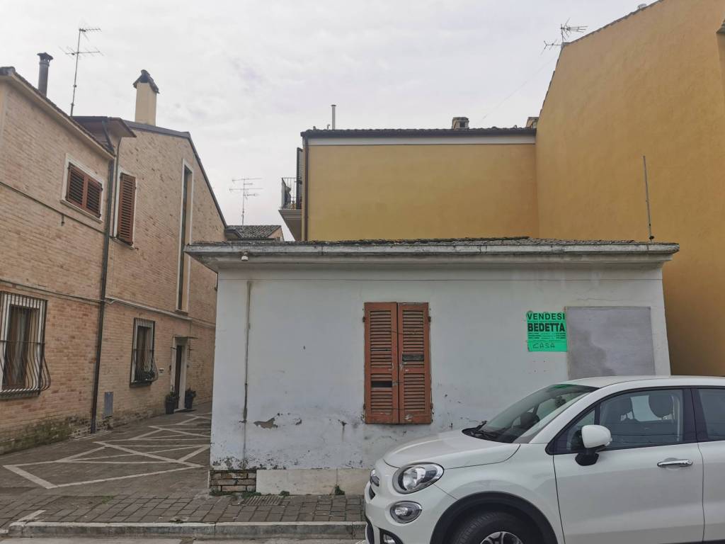 casa indipendente in vendita a Porto Sant'Elpidio